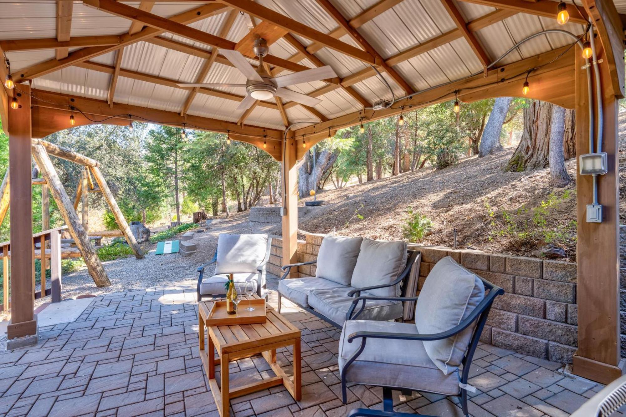 Cedar Mountain Lodge Oakhurst Luaran gambar